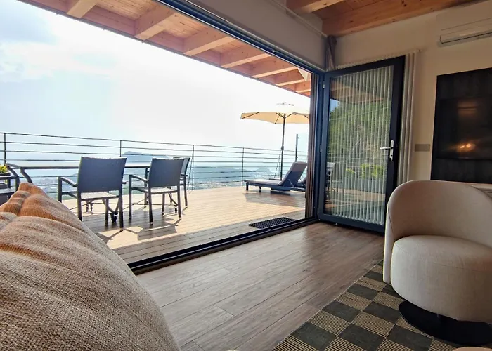 Chincamea Feriehus Casarza Ligure